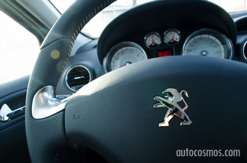 Peugeot 308 THP Feline a prueba