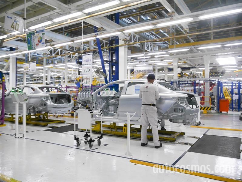 Así es la planta donde FIAT fabrica el Cronos