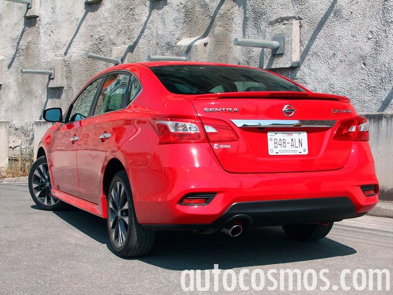 Nissan Sentra SR Turbo 2017