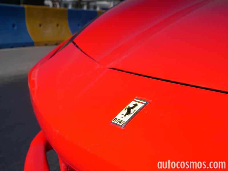 Ferrari 488 GTB 2016
