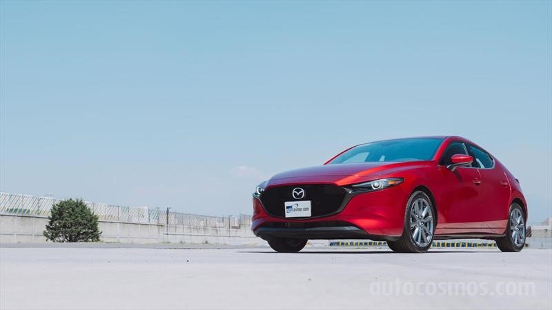 Mazda3 Sedán vs Mazda3 Hatchback