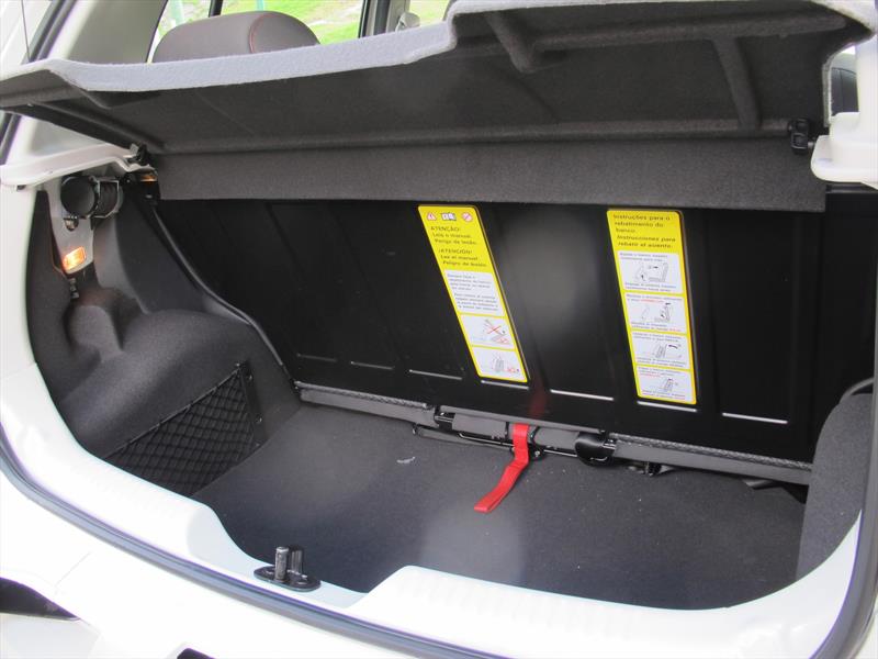 Volkswagen Crossfox 2016