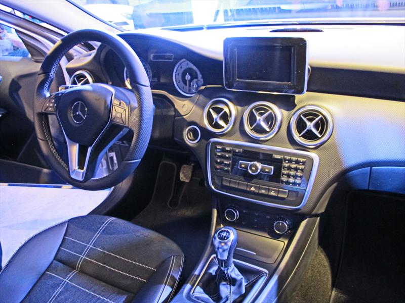 Mercedes-Benz presenta el Clase A