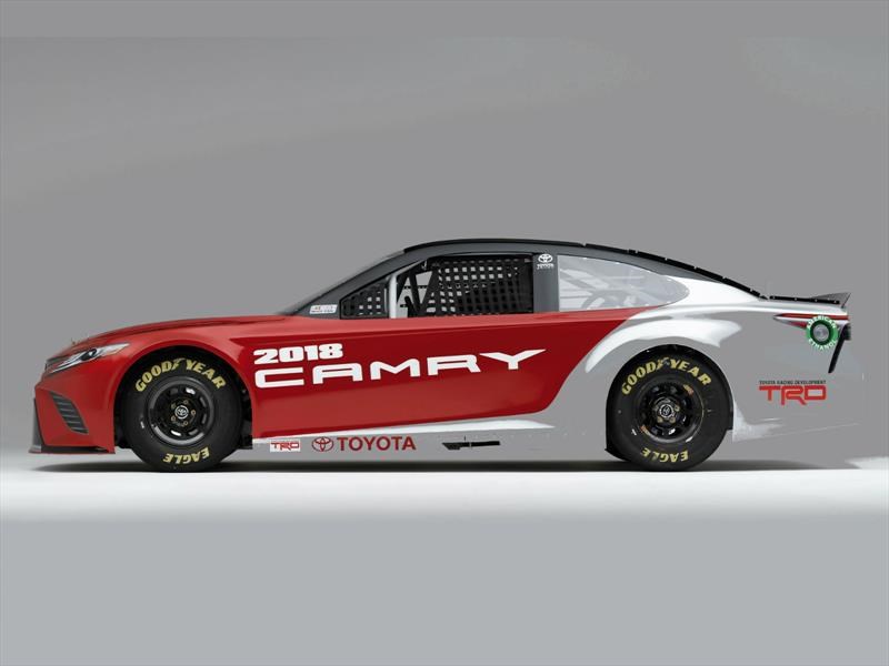NASCAR Toyota Camry 2018