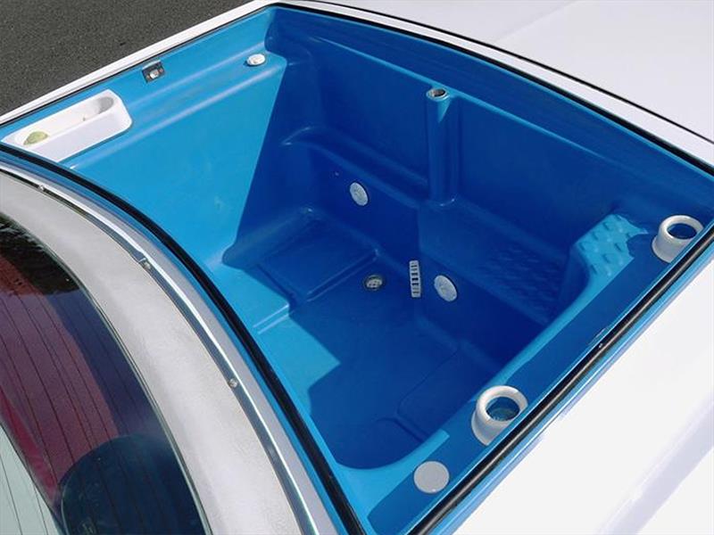 CadillacEldorado 1977 de ocho ruedas