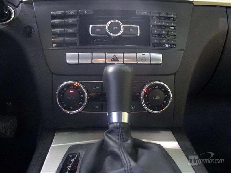 Mercedes-Benz C 250 Coupé a prueba