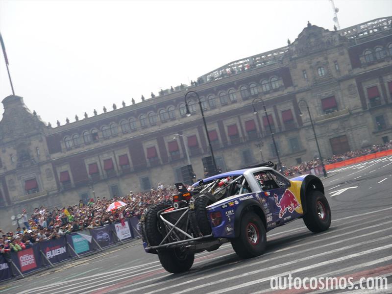 Infiniti Red Bull Racing ShowRun 2015 México