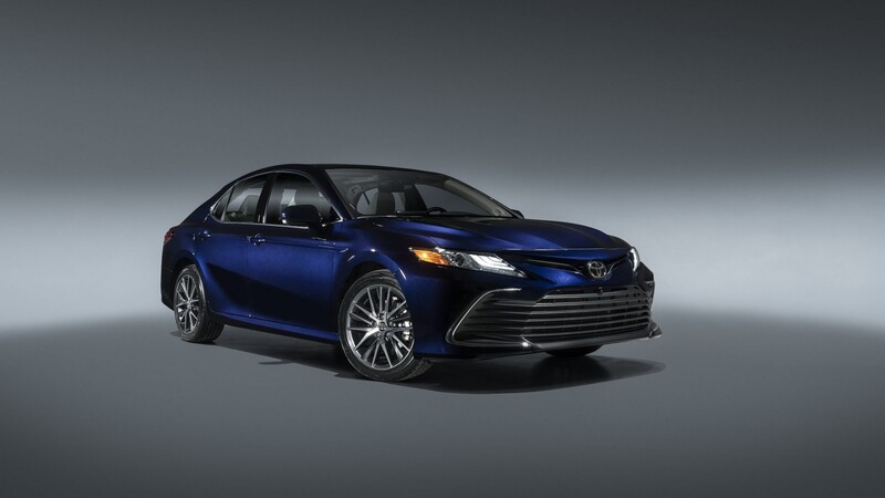 Toyota Camry 2021