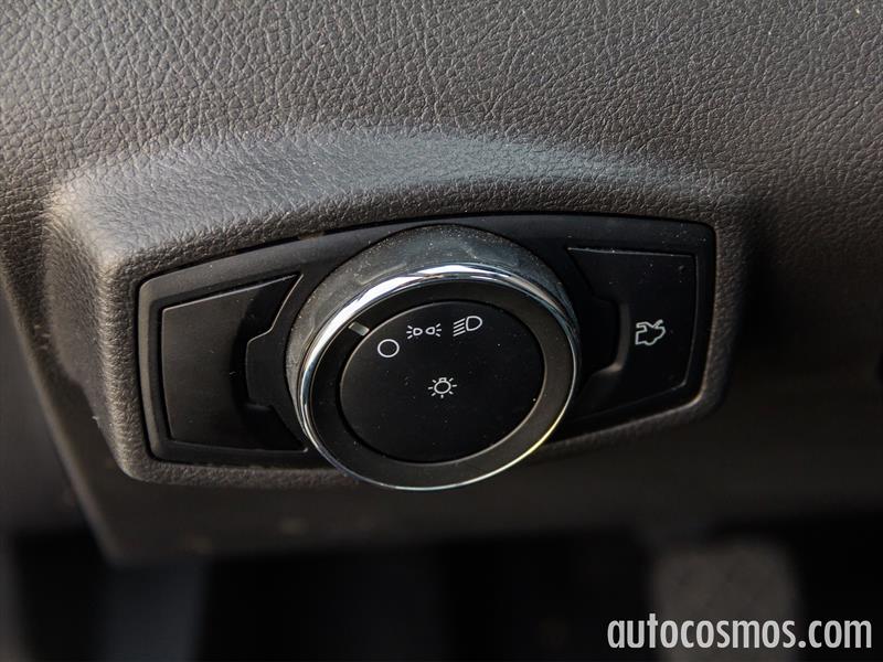 Ford Figo Sedán 2016