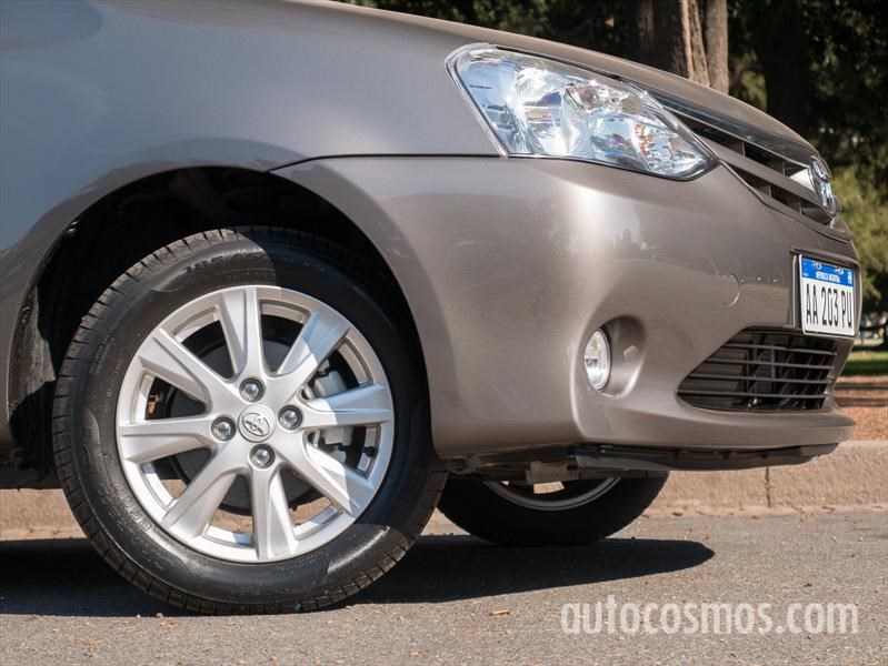 Toyota Etios Automático a prueba