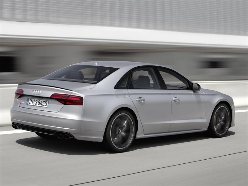 Audi S8 Plus