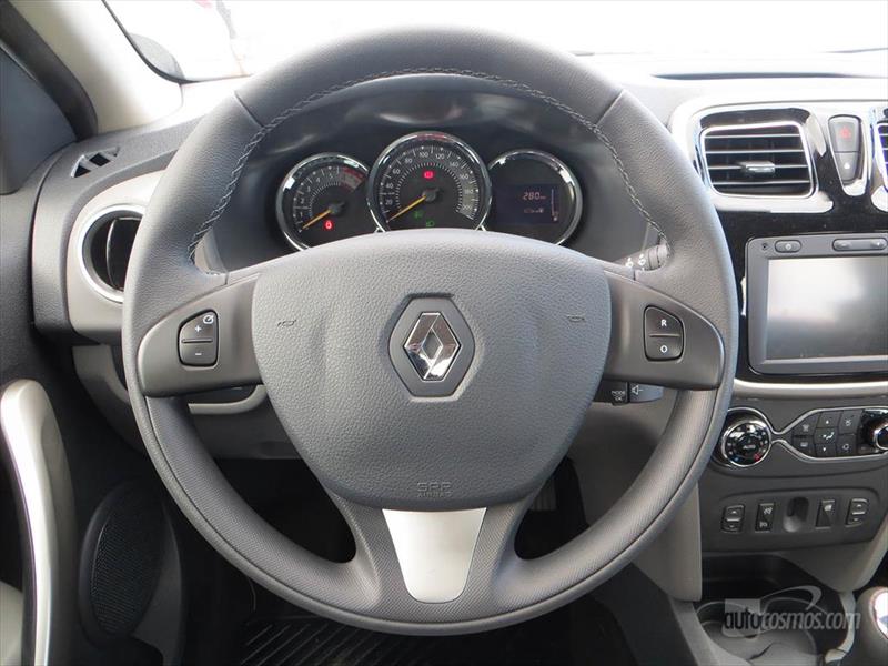 Nuevo Renault Logan a prueba