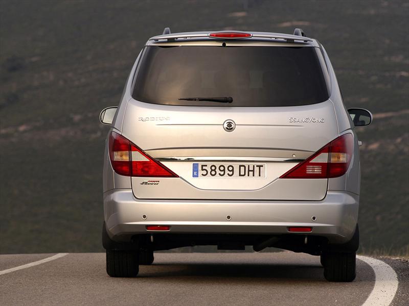 Top 10: SsangYong Rodius/Stavic