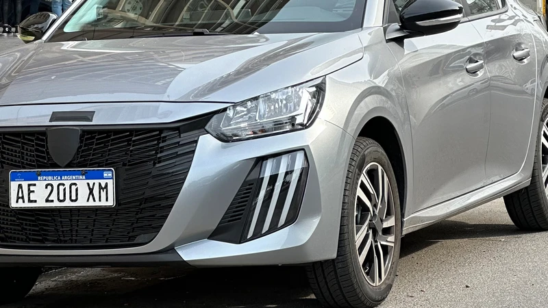 Fotos espía nuevo Peugeot 208 hecho en Argentina