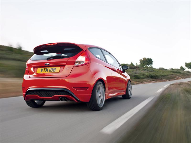 Ford Fiesta ST modelo de producción