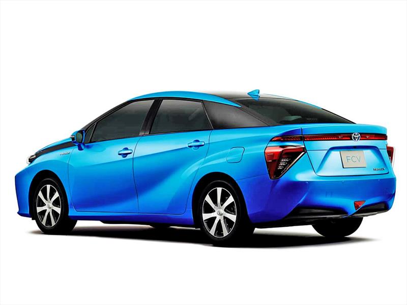 Toyota FCV 2015