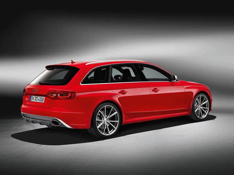 Audi RS4 Avant 2013
