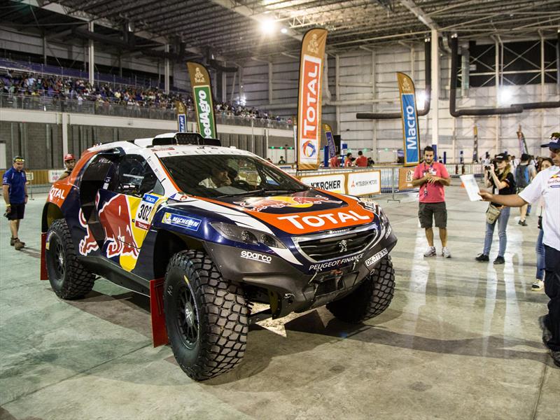 Dakar 2015: Revisión técnica y arranque