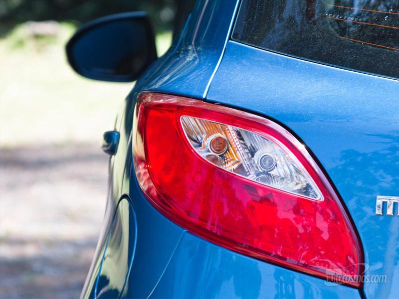 Mazda2 Touring Automático 2012 a prueba