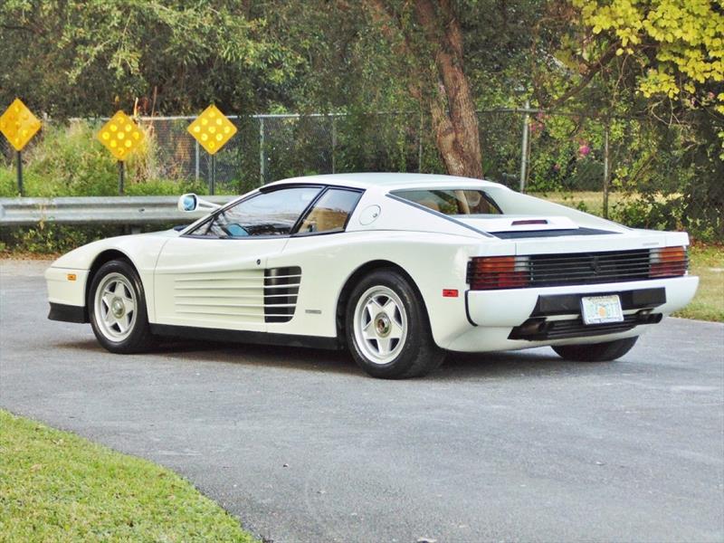 Ferrari Testarossa de Miami Vice