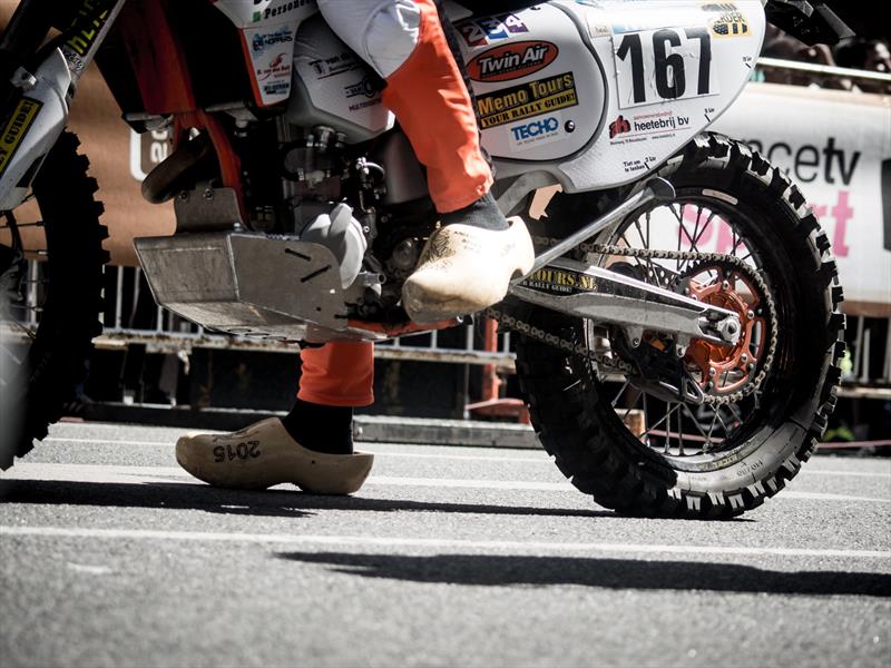 Dakar 2015: Revisión técnica y arranque