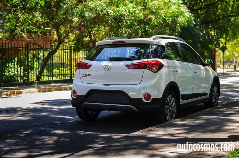 Test Drive: Hyundai i20 Active 2017