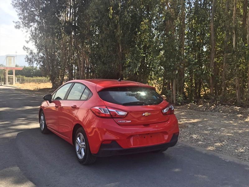 Chevrolet Cruze HB 2017