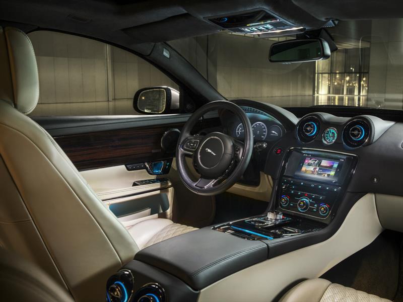 Jaguar XJ 2016