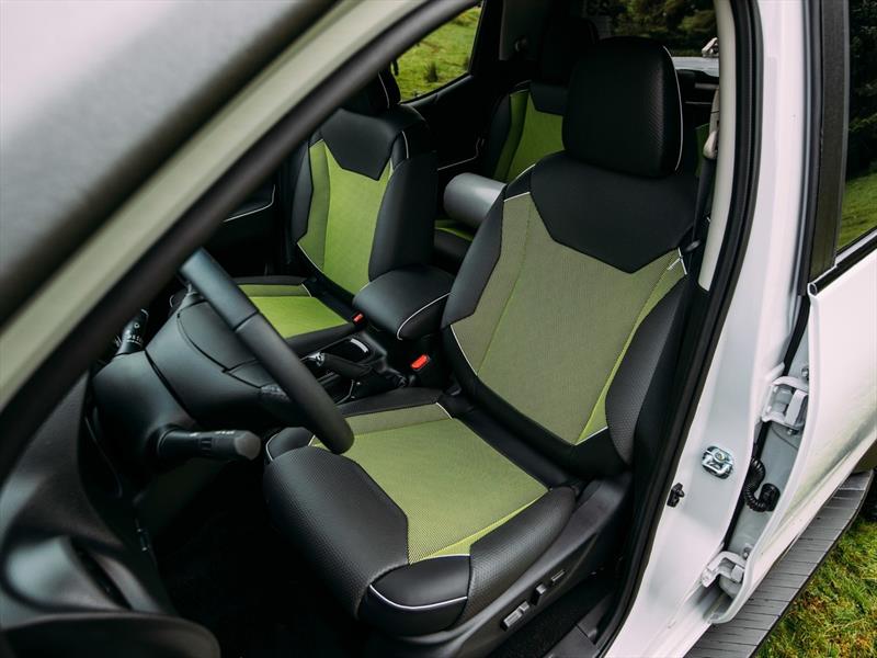 Nissan Pick Up NP300 Navara EnGuard Concept