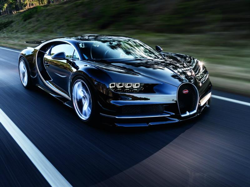 Bugatti Chiron 2016