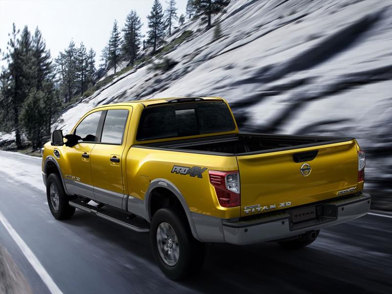 Nissan Titan 2016