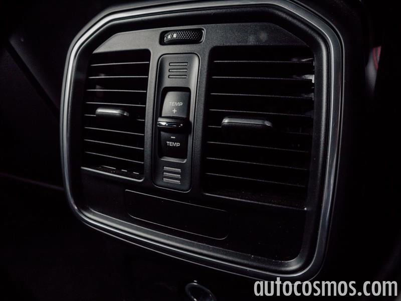 Porsche Macan GTS 2016