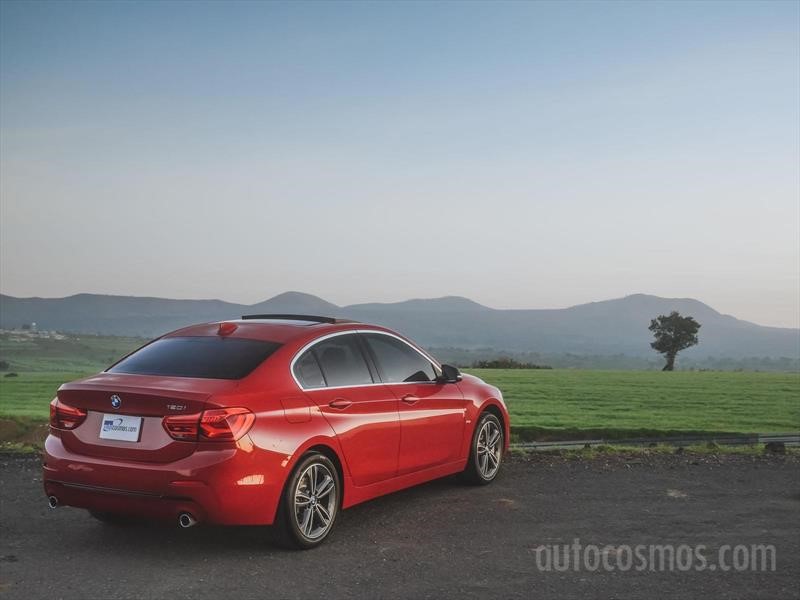 BMW Serie 1 Sedán
