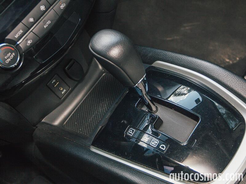 Honda CR-V 2015 vs Nissan X-Trail 2015