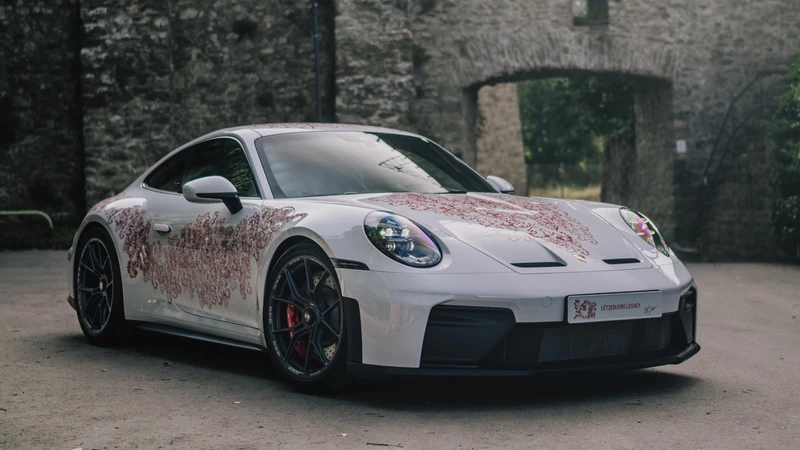 Porsche 911 GT3 Touring Porsche Luxemburg