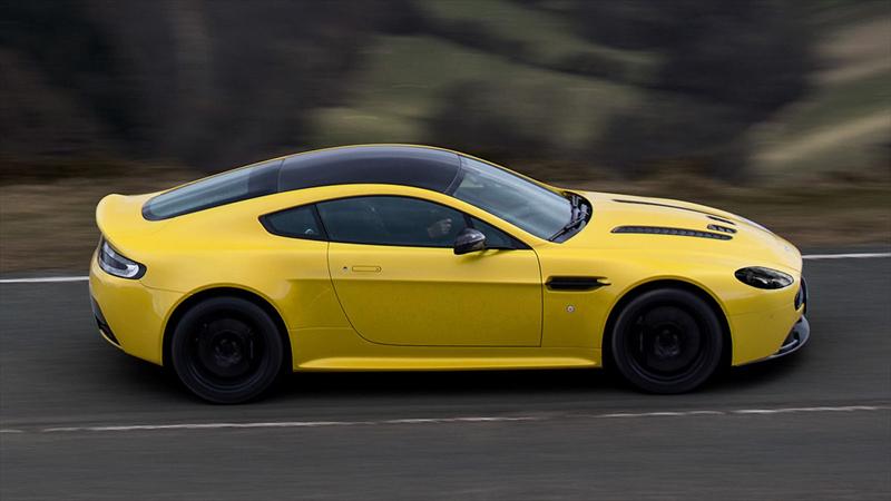 Aston Martin Vantage V12 S