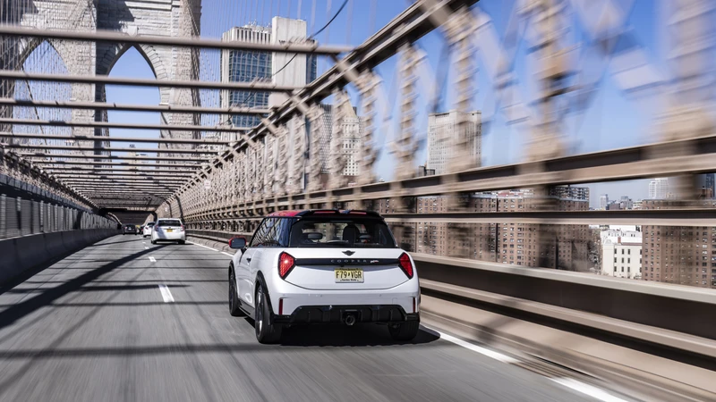 Mini John Cooper Works en NY