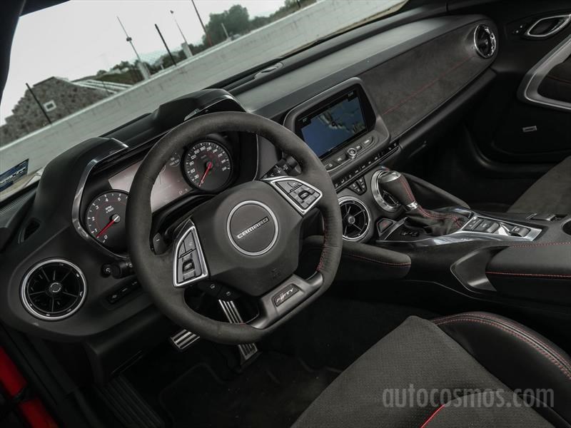 Chevrolet Camaro ZL1