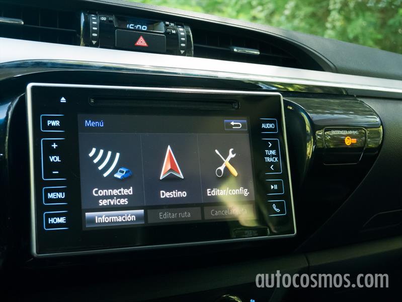 Nueva Toyota Hilux a prueba