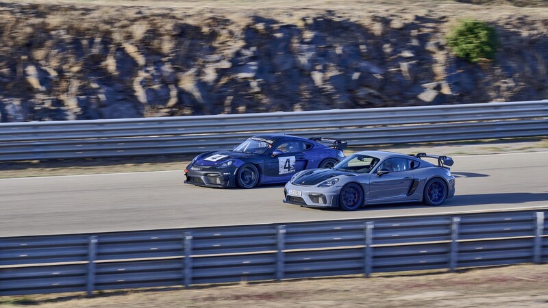 Porsche 718 Cayman GT4 RS Clubsport 2022