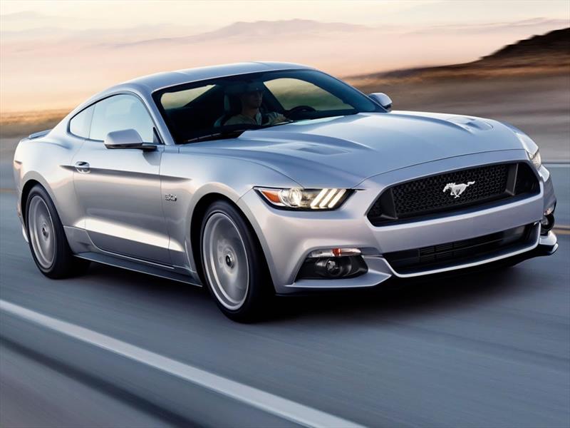 Ford Mustang 2015 se presenta en LA