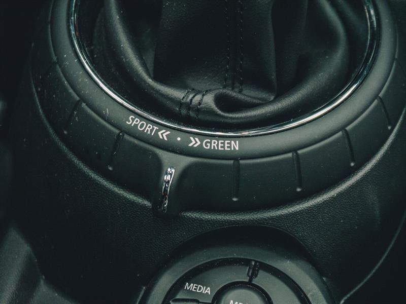 MINI Cooper 2014