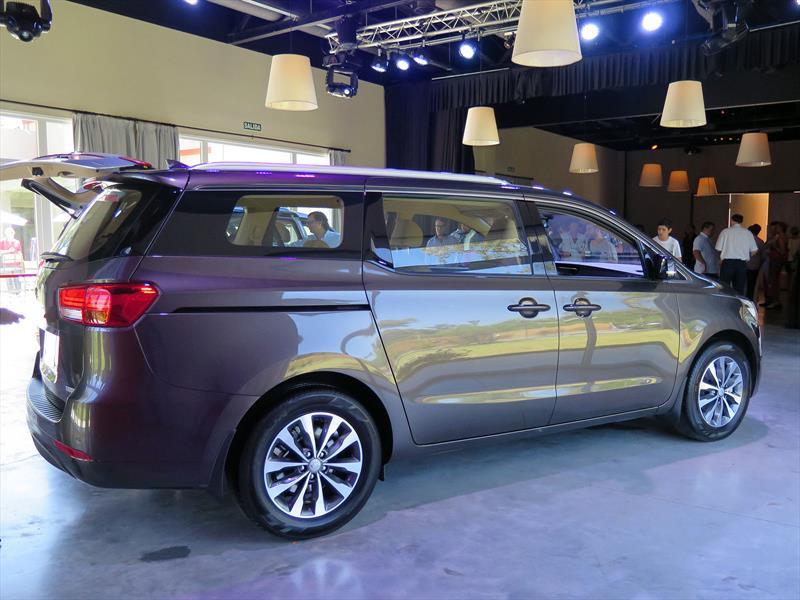Lanzamiento Nueva Kia Carnival en Argentina