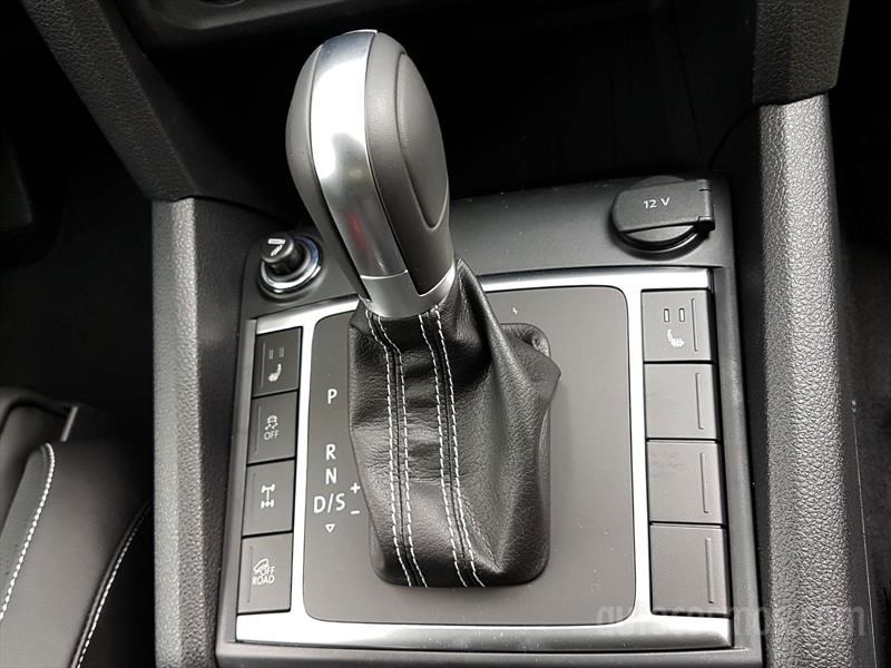 Volkswagen Amarok V6