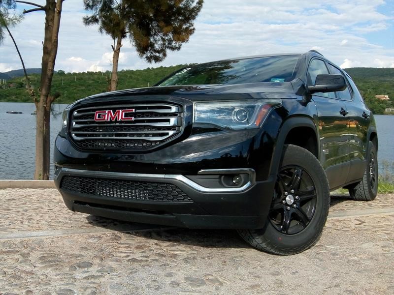 GMC Acadia All Terrain 2019