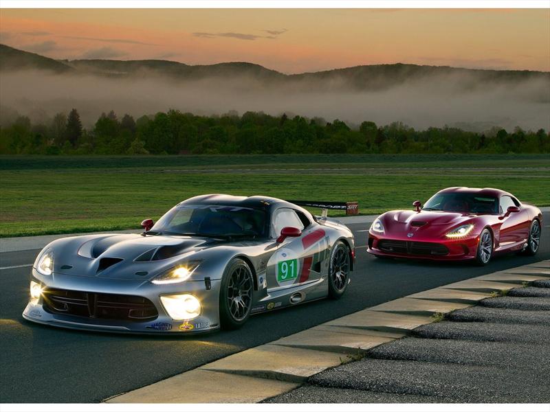 SRT Viper GTS