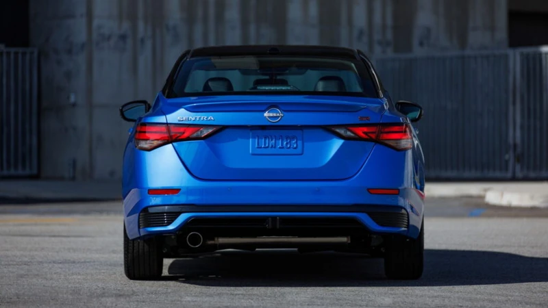 Nissan Sentra 2024