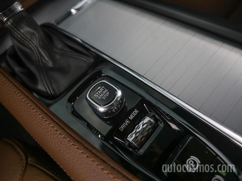 Volvo XC90 2019