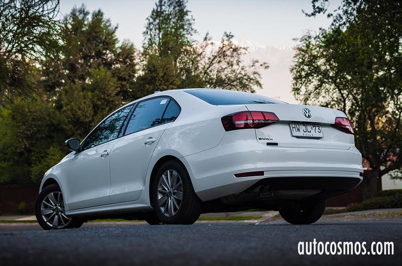 Volkswagen Bora 2017 - Test Drive