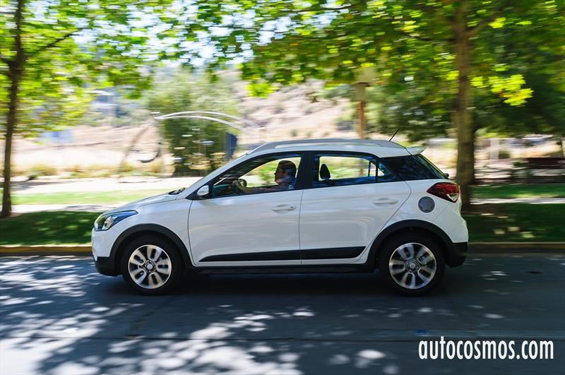 Test Drive: Hyundai i20 Active 2017